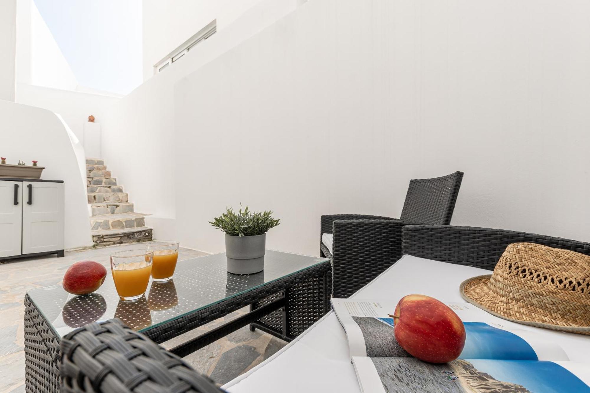 דירות Naxos City The White Stone House מראה חיצוני תמונה